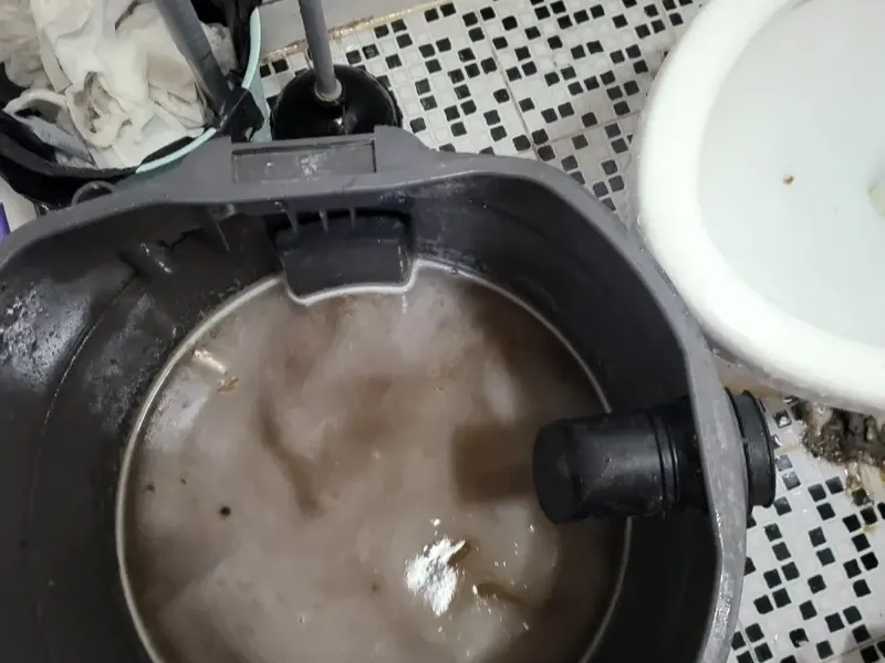 부산 중구 하수구 이상 증상별 원인과 응급 대처